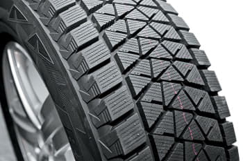 Bridgestone Blizzak DM-V2