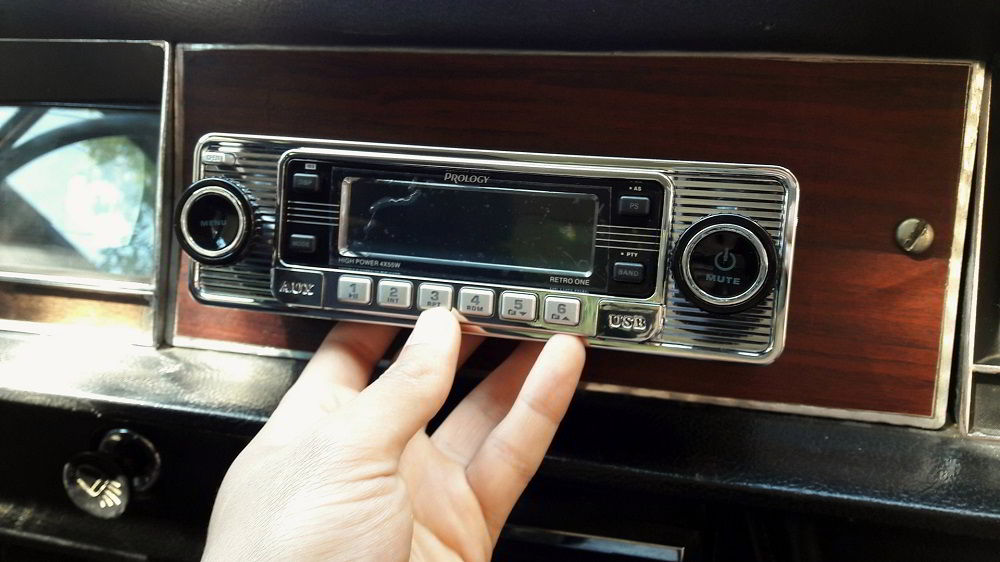 Автомобильная магнитола Prology Retro ONE