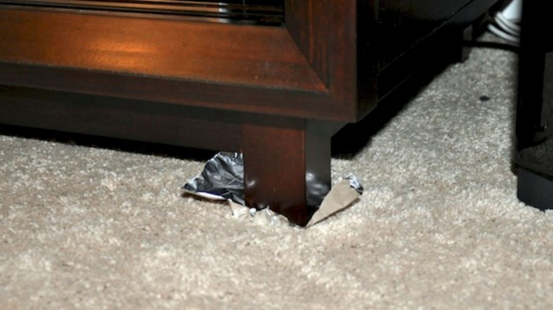 Как передвинуть мебель при помощи фольги Как передвинуть мебель при помощи фольги