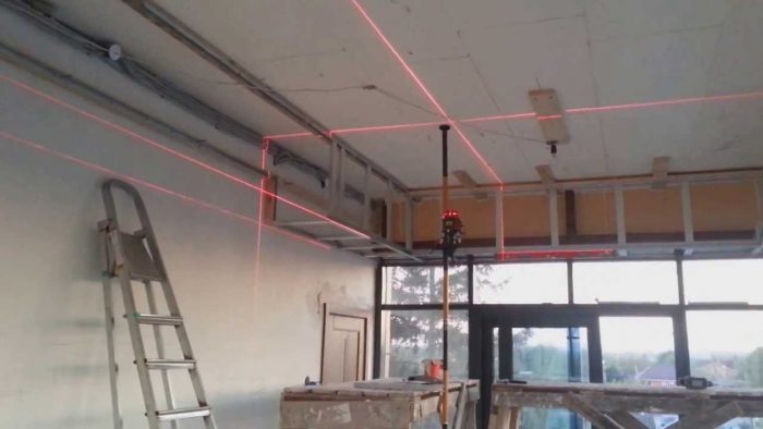 разметка потолка